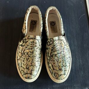 Lanvin leather slip ons 40